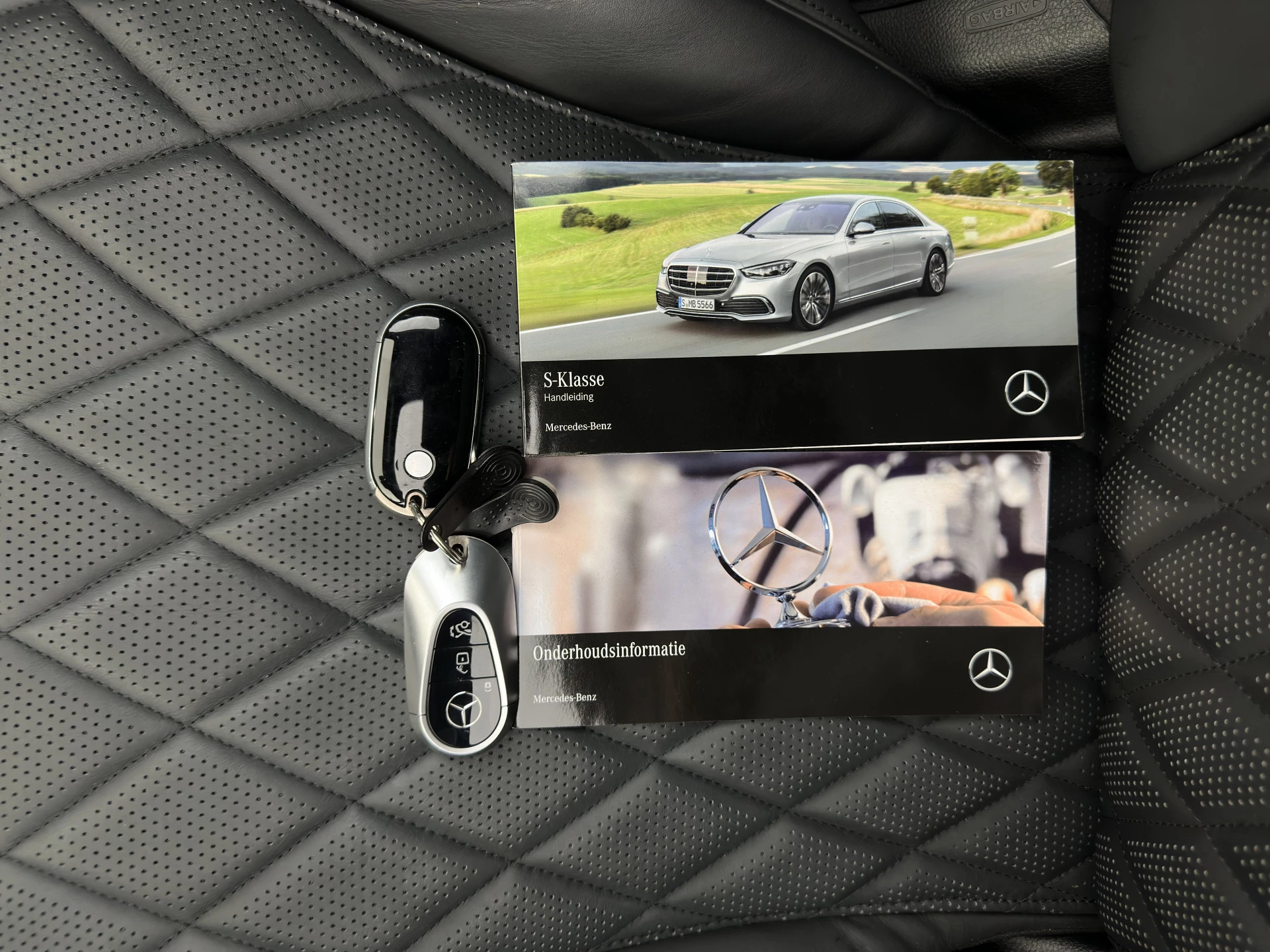 Hoofdafbeelding Mercedes-Benz S-Klasse