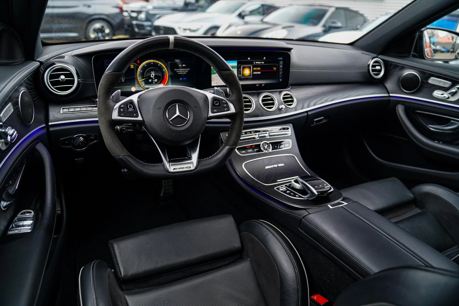 Hoofdafbeelding Mercedes-Benz E-Klasse