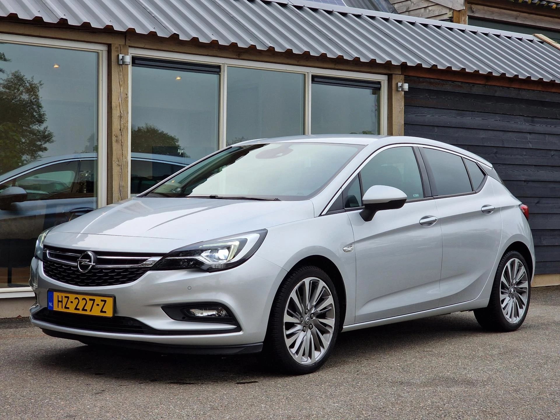 Hoofdafbeelding Opel Astra