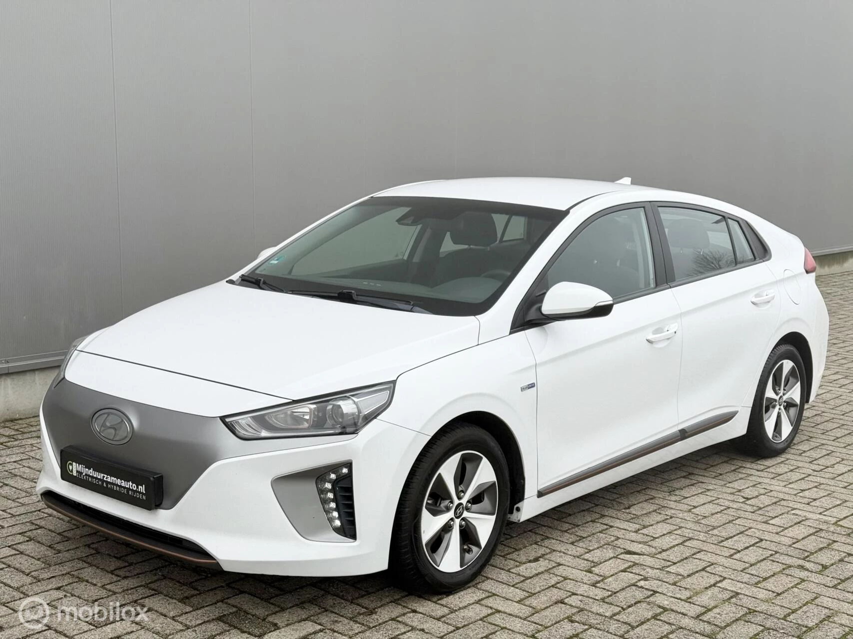 Hoofdafbeelding Hyundai IONIQ