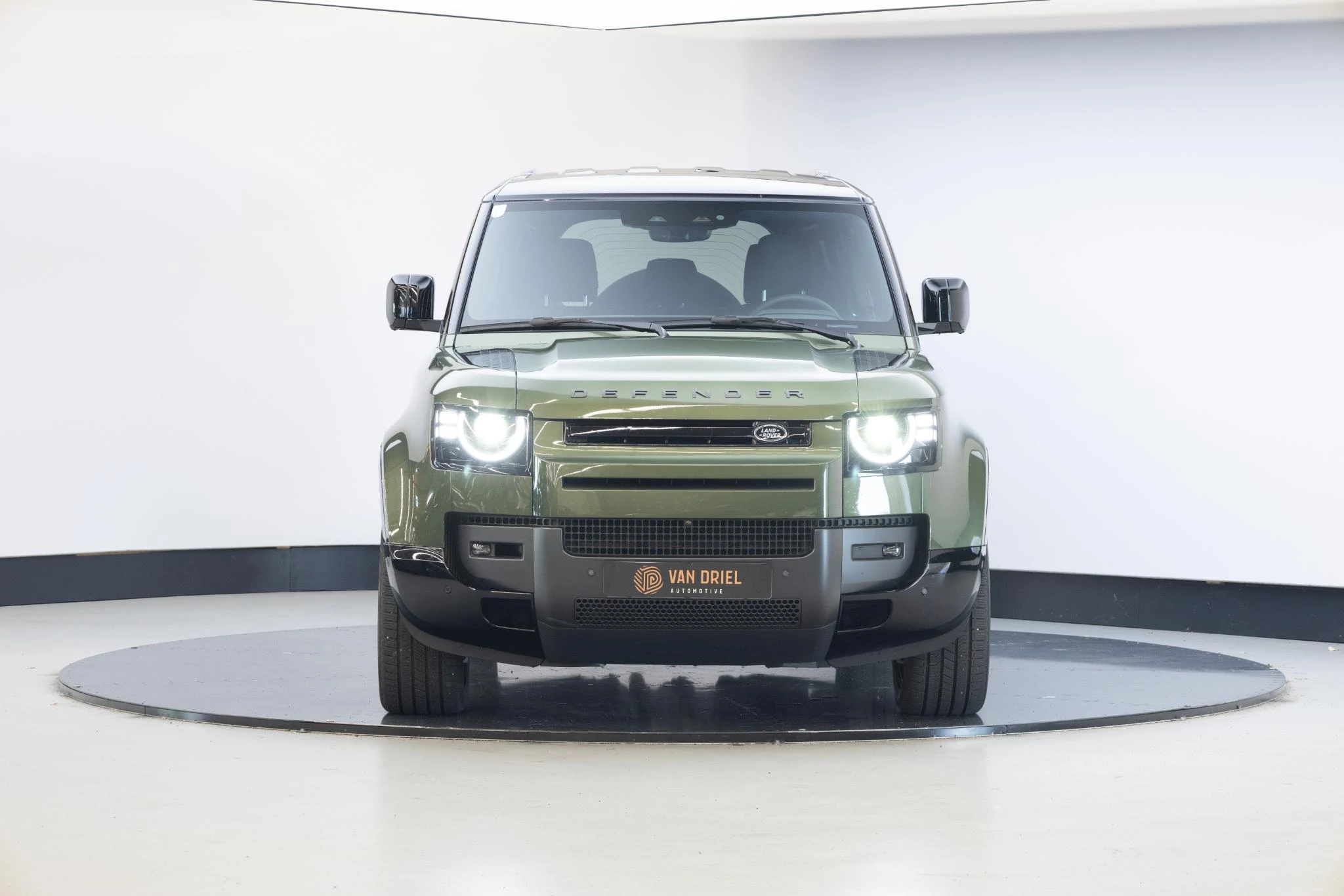 Hoofdafbeelding Land Rover Defender