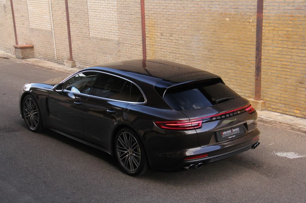 Hoofdafbeelding Porsche Panamera