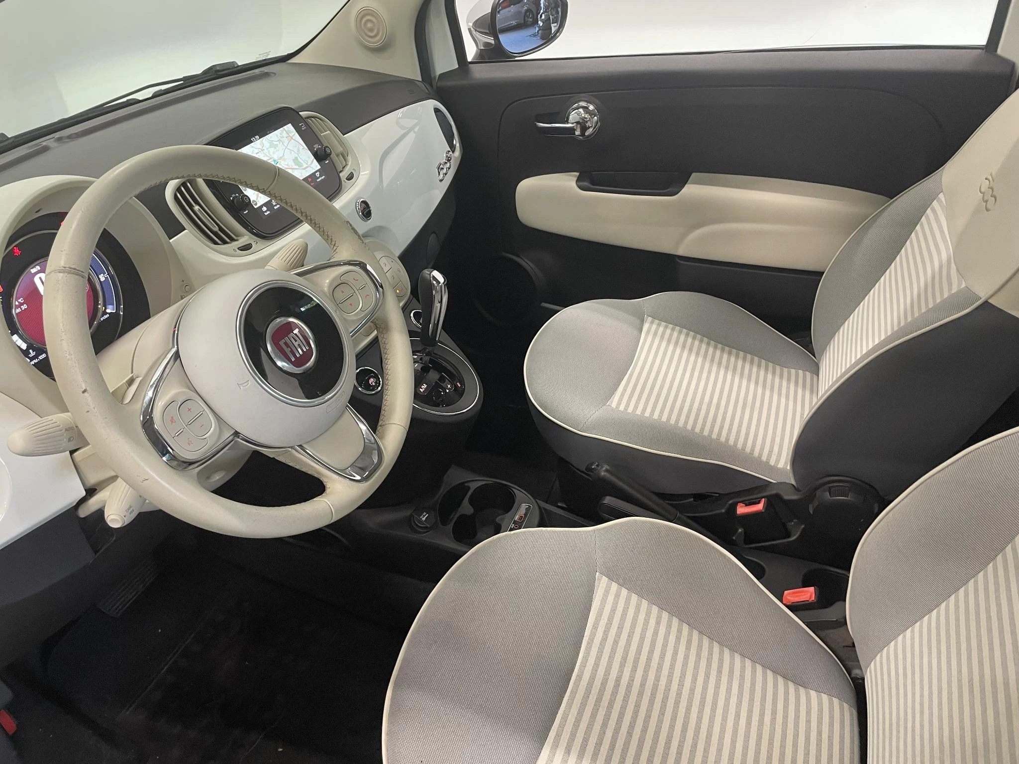 Hoofdafbeelding Fiat 500C