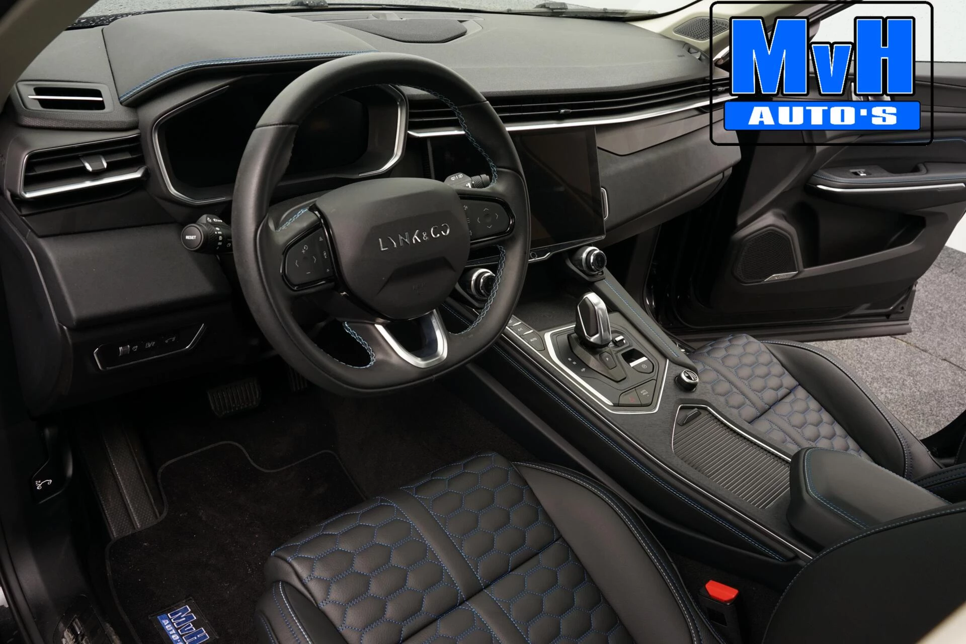 Hoofdafbeelding Lynk & Co 01