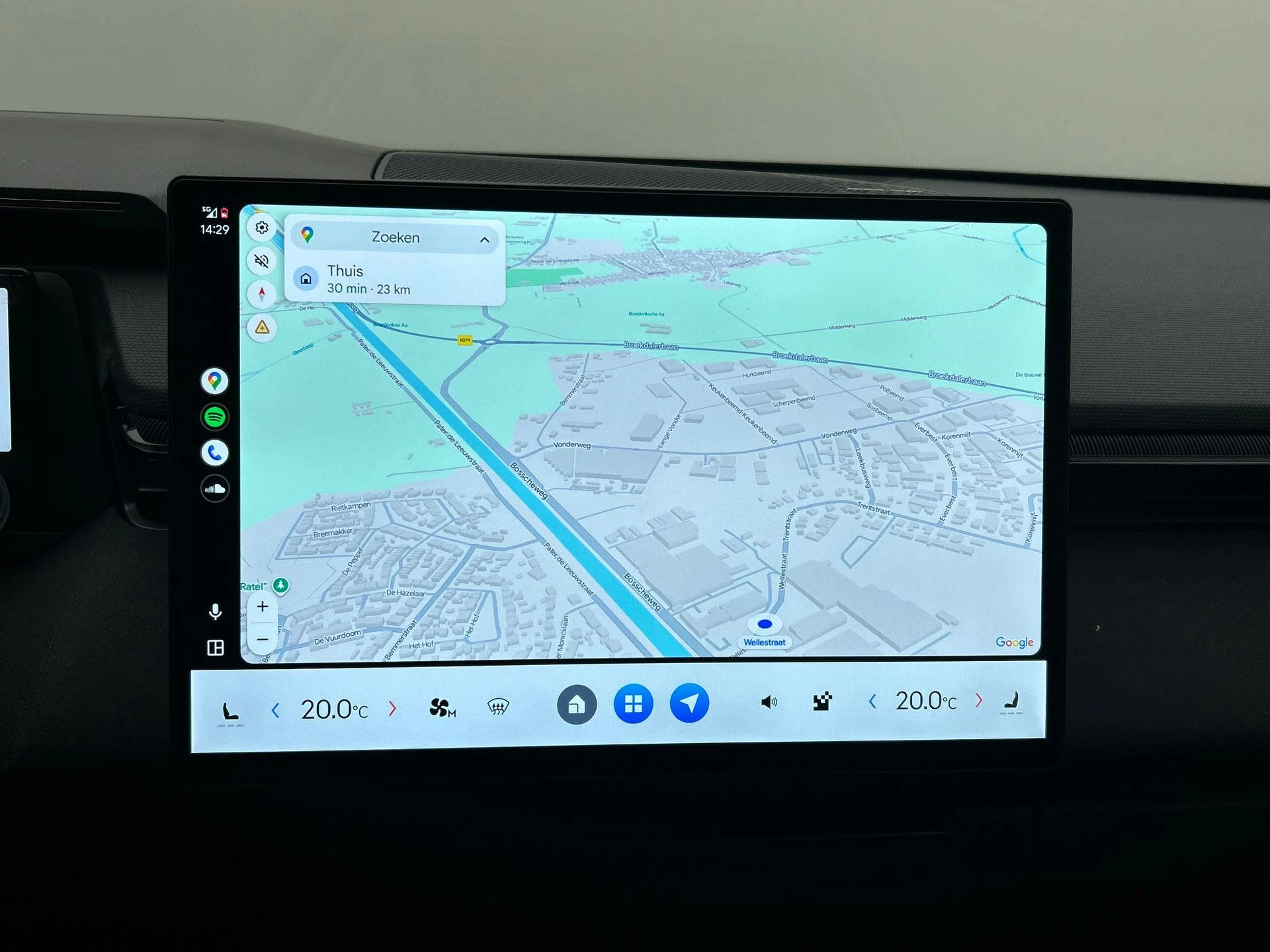 Hoofdafbeelding Lynk & Co 08