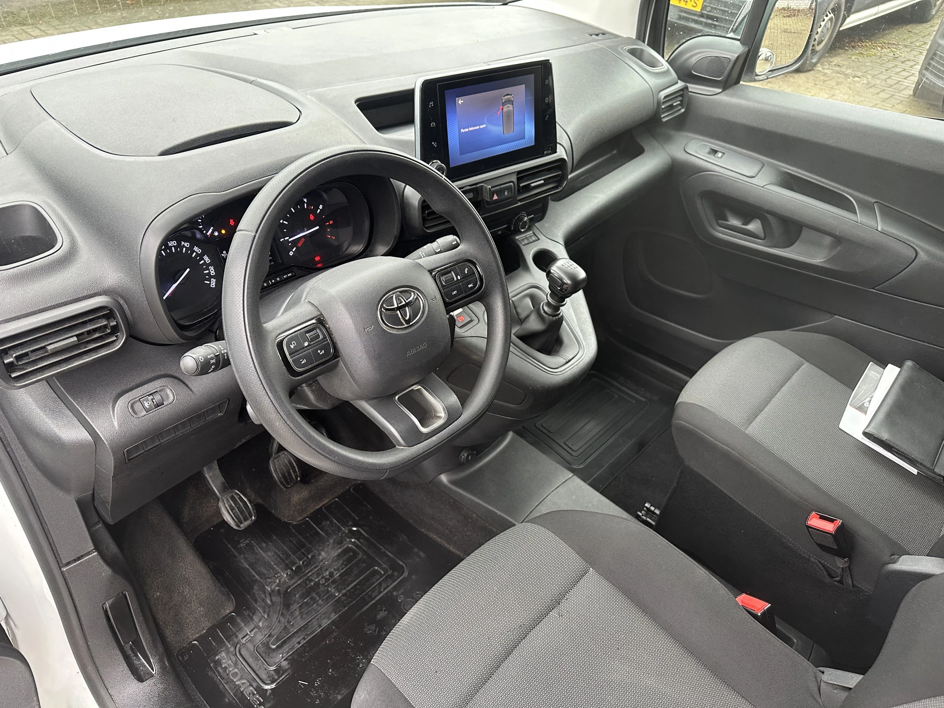 Hoofdafbeelding Toyota ProAce