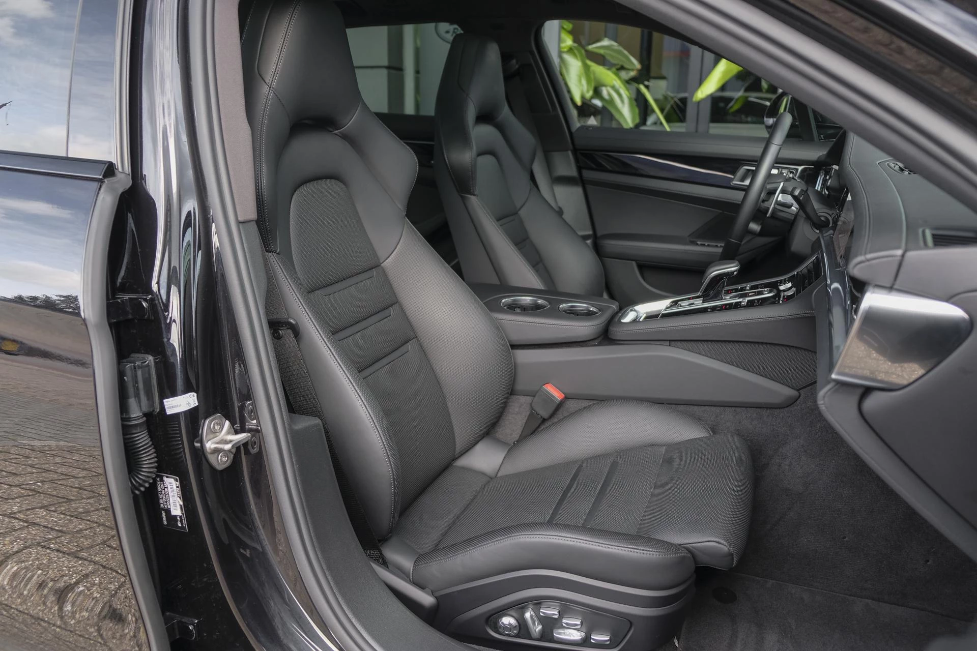 Hoofdafbeelding Porsche Panamera