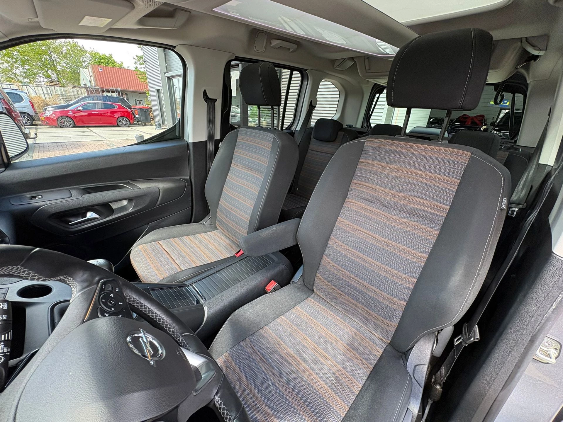 Hoofdafbeelding Opel Combo