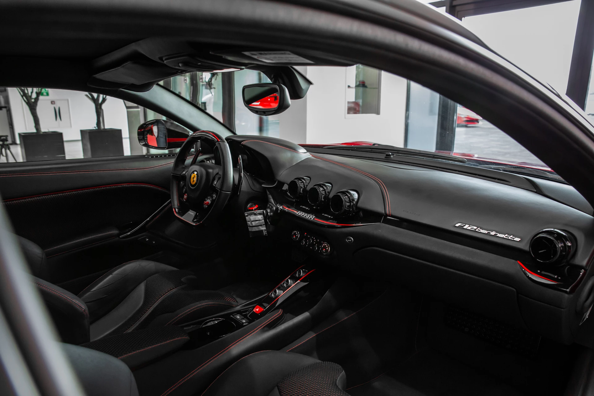 Hoofdafbeelding Ferrari F12