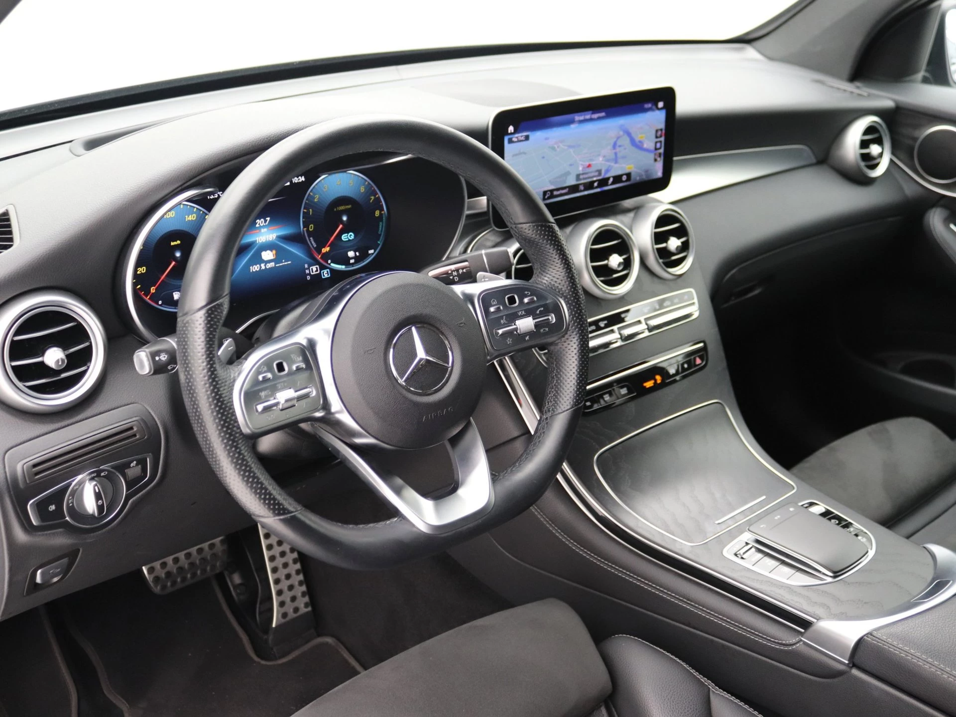 Hoofdafbeelding Mercedes-Benz GLC