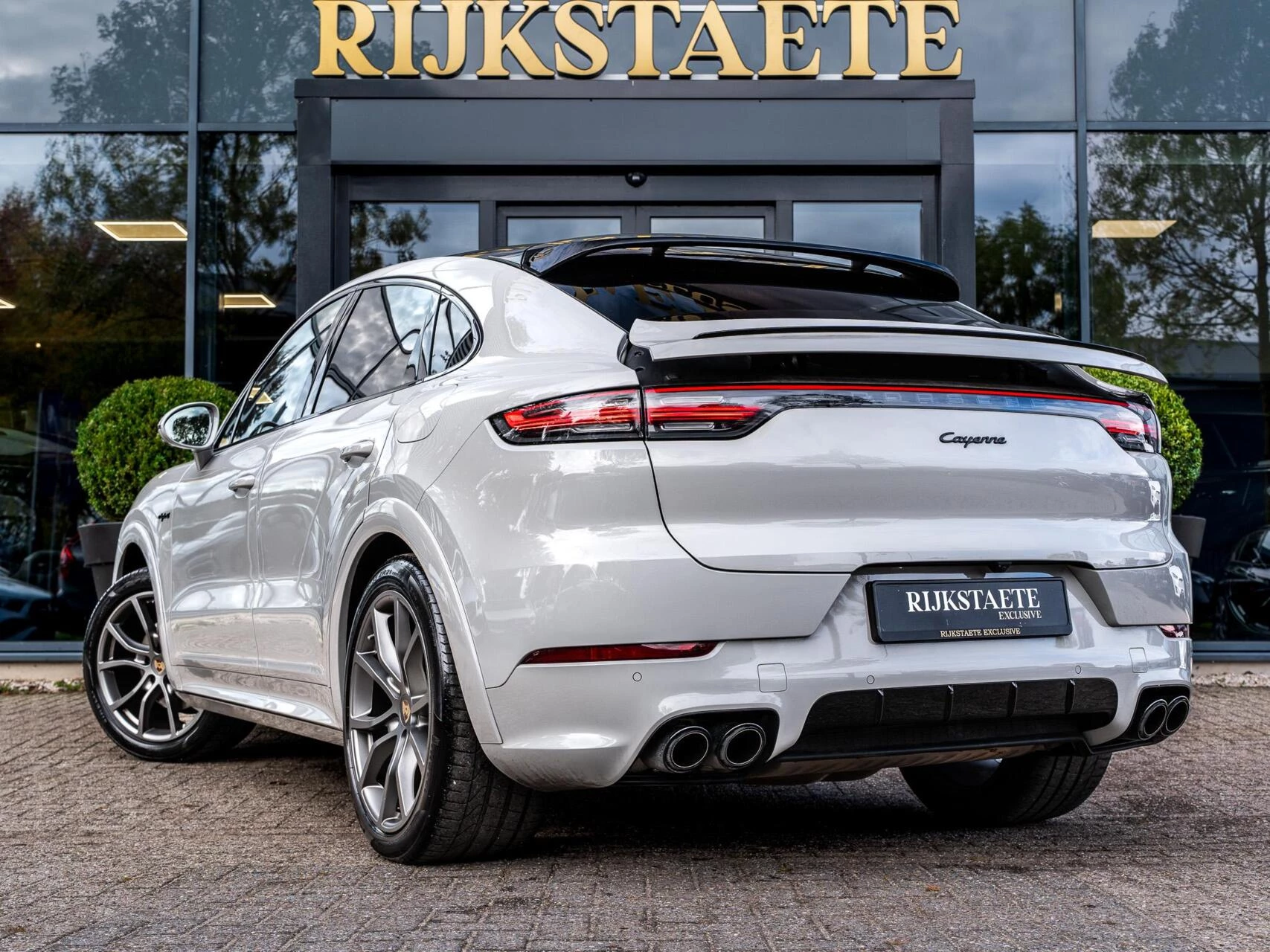 Hoofdafbeelding Porsche Cayenne