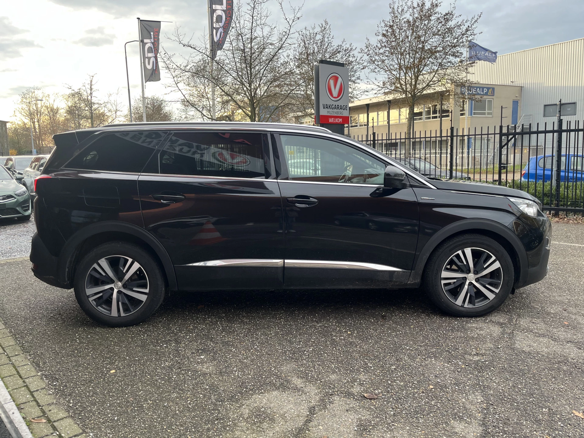 Hoofdafbeelding Peugeot 5008