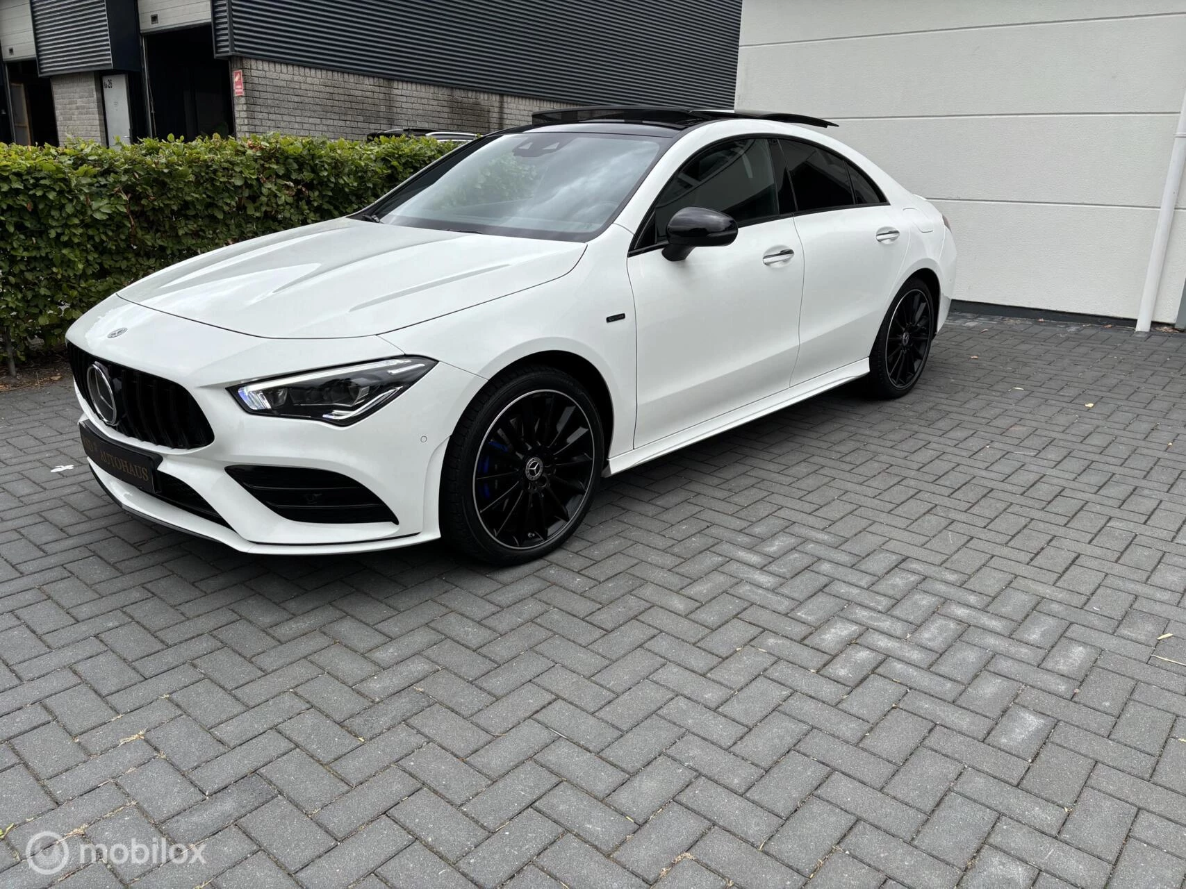 Hoofdafbeelding Mercedes-Benz CLA