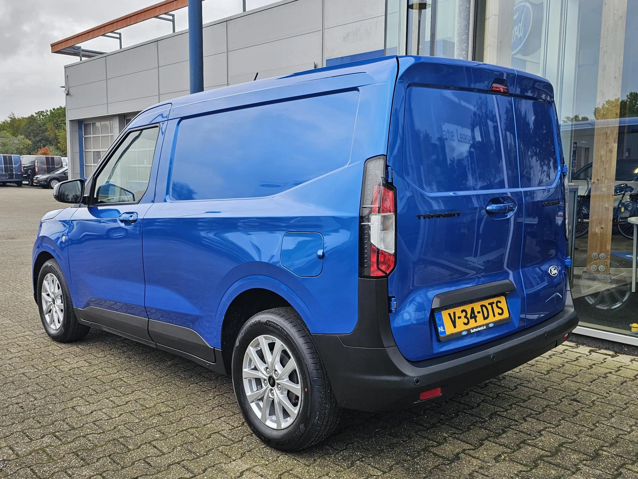 Hoofdafbeelding Ford Transit Courier