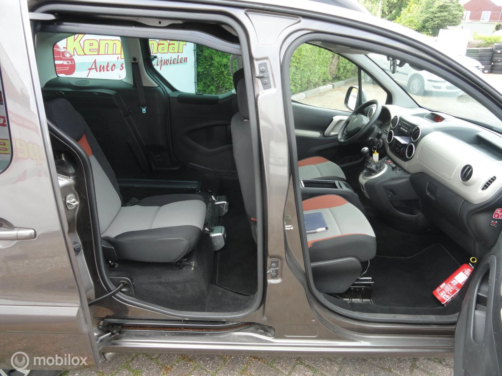 Hoofdafbeelding Peugeot Partner