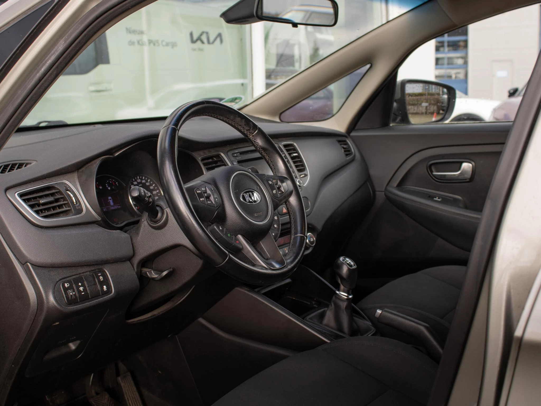 Hoofdafbeelding Kia Carens