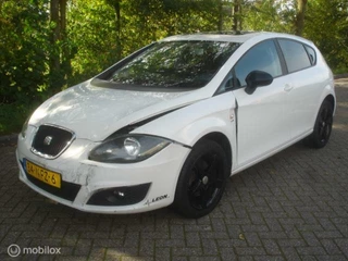 Hoofdafbeelding SEAT Leon Seat Leon 1.8 TFSI Sport Automaat - Airco - Rijdbare schade
