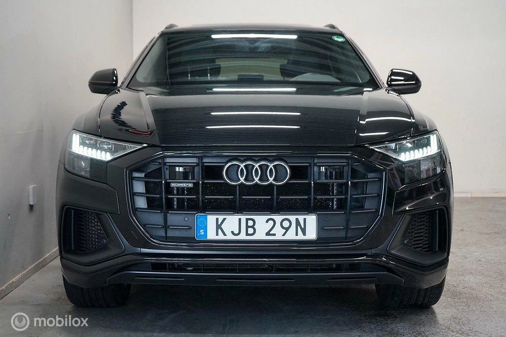 Hoofdafbeelding Audi Q8