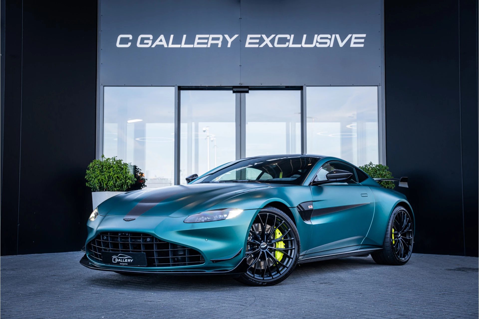 Hoofdafbeelding Aston Martin V8 Vantage