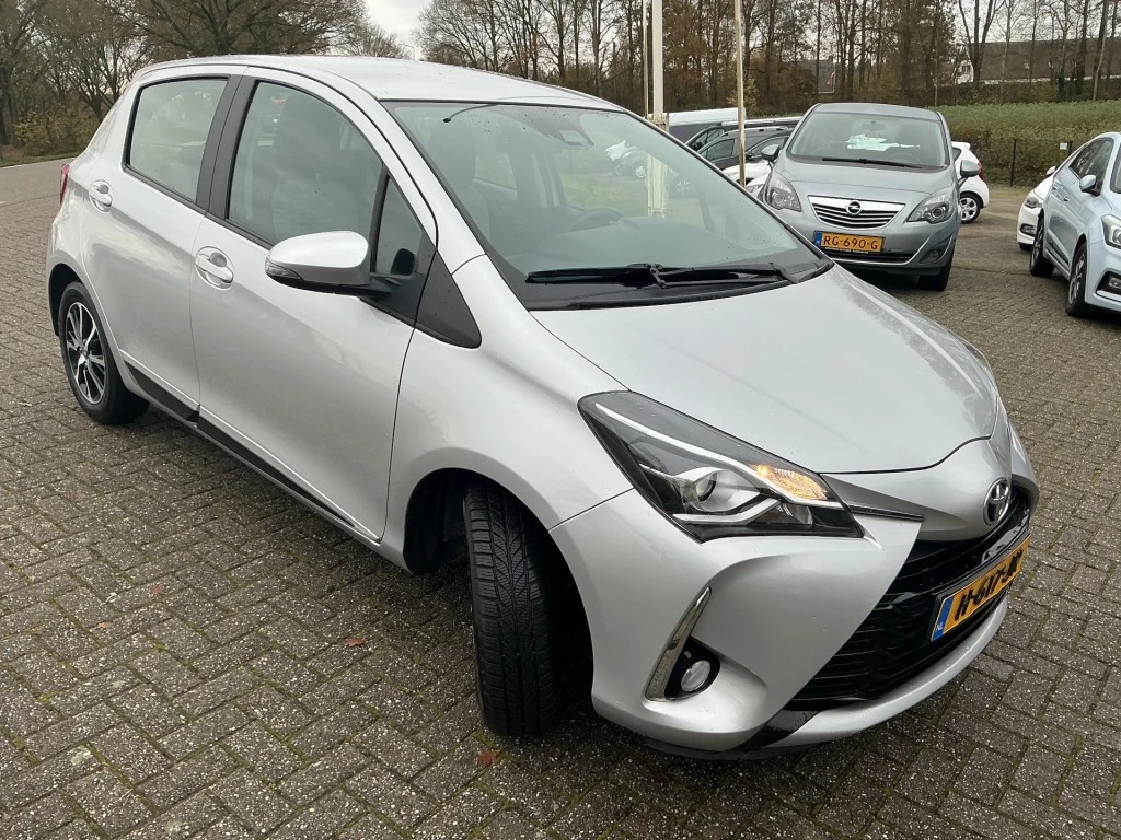 Hoofdafbeelding Toyota Yaris