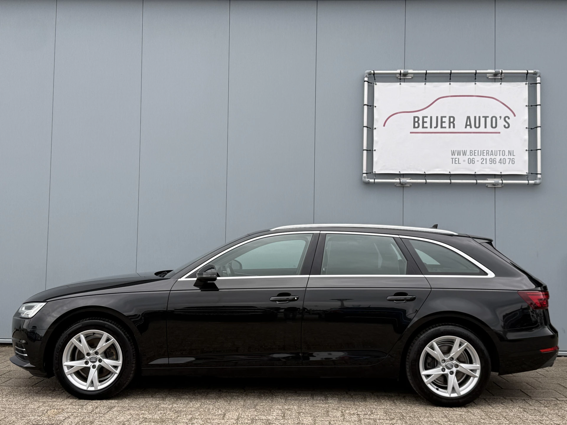Hoofdafbeelding Audi A4