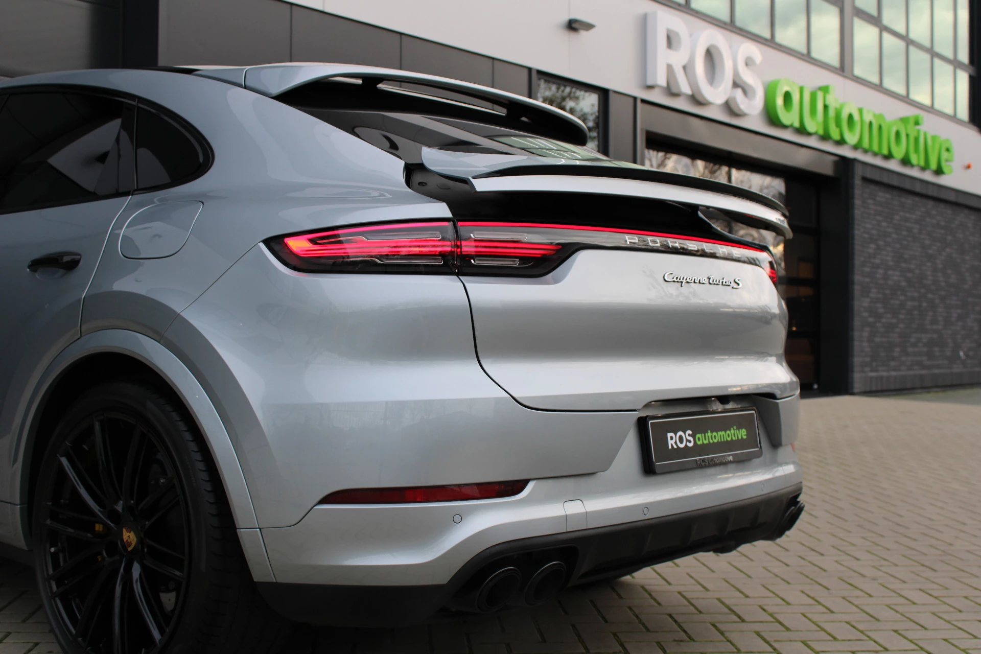 Hoofdafbeelding Porsche Cayenne