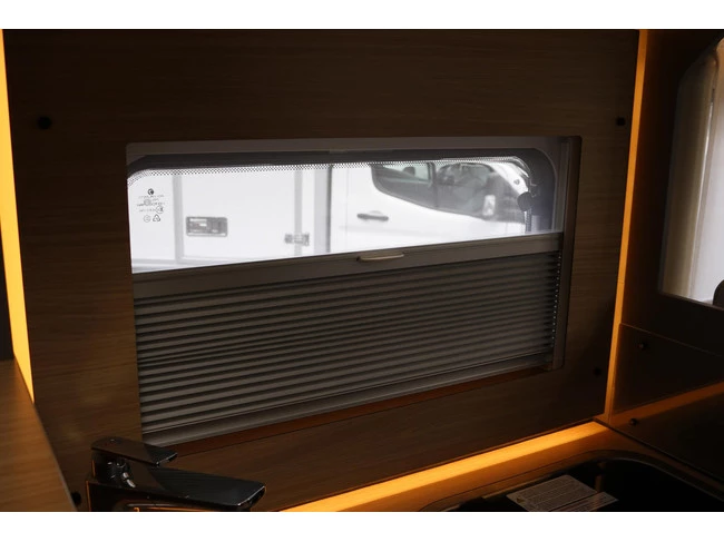 Hoofdafbeelding LMC Camper