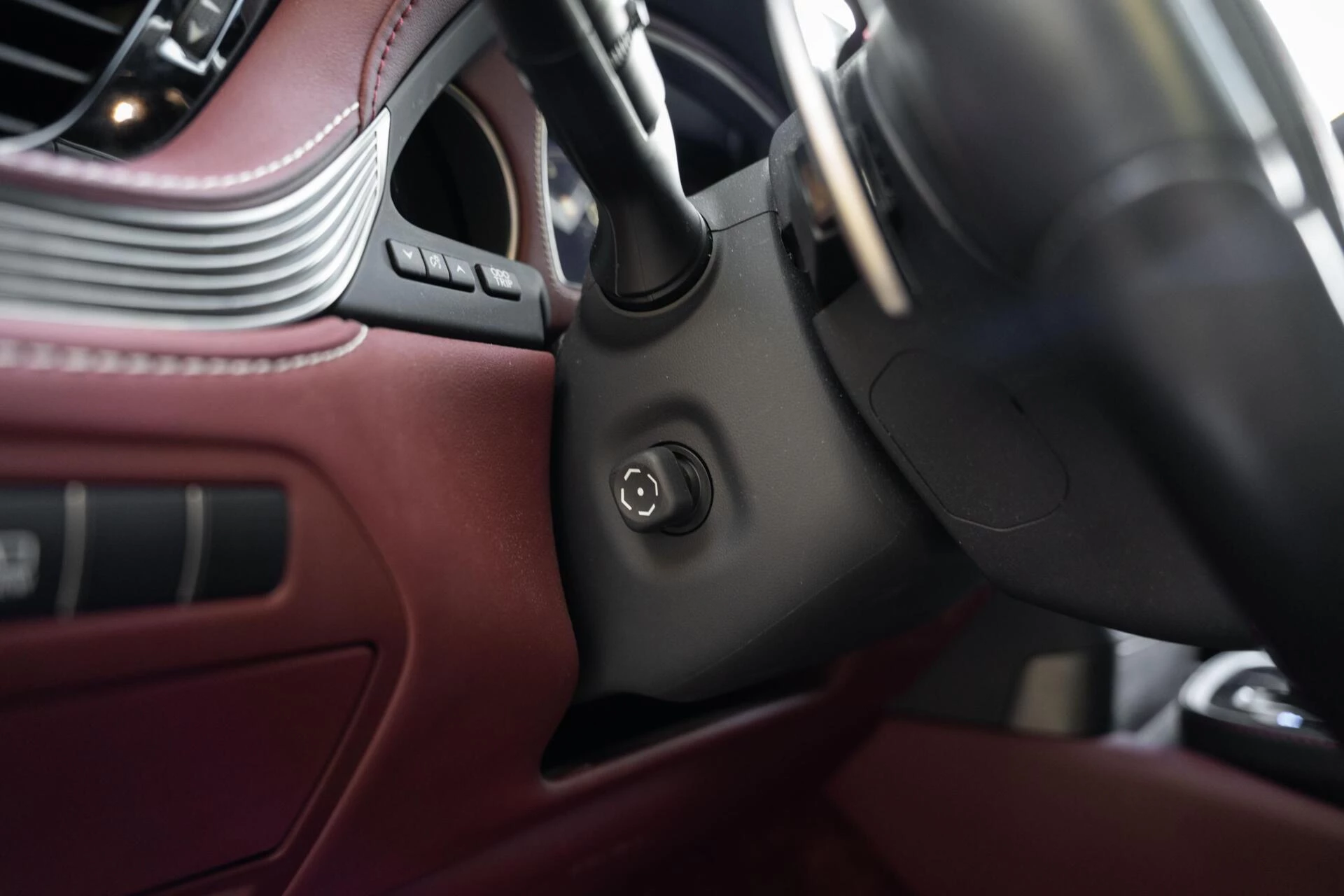 Hoofdafbeelding Lexus LS