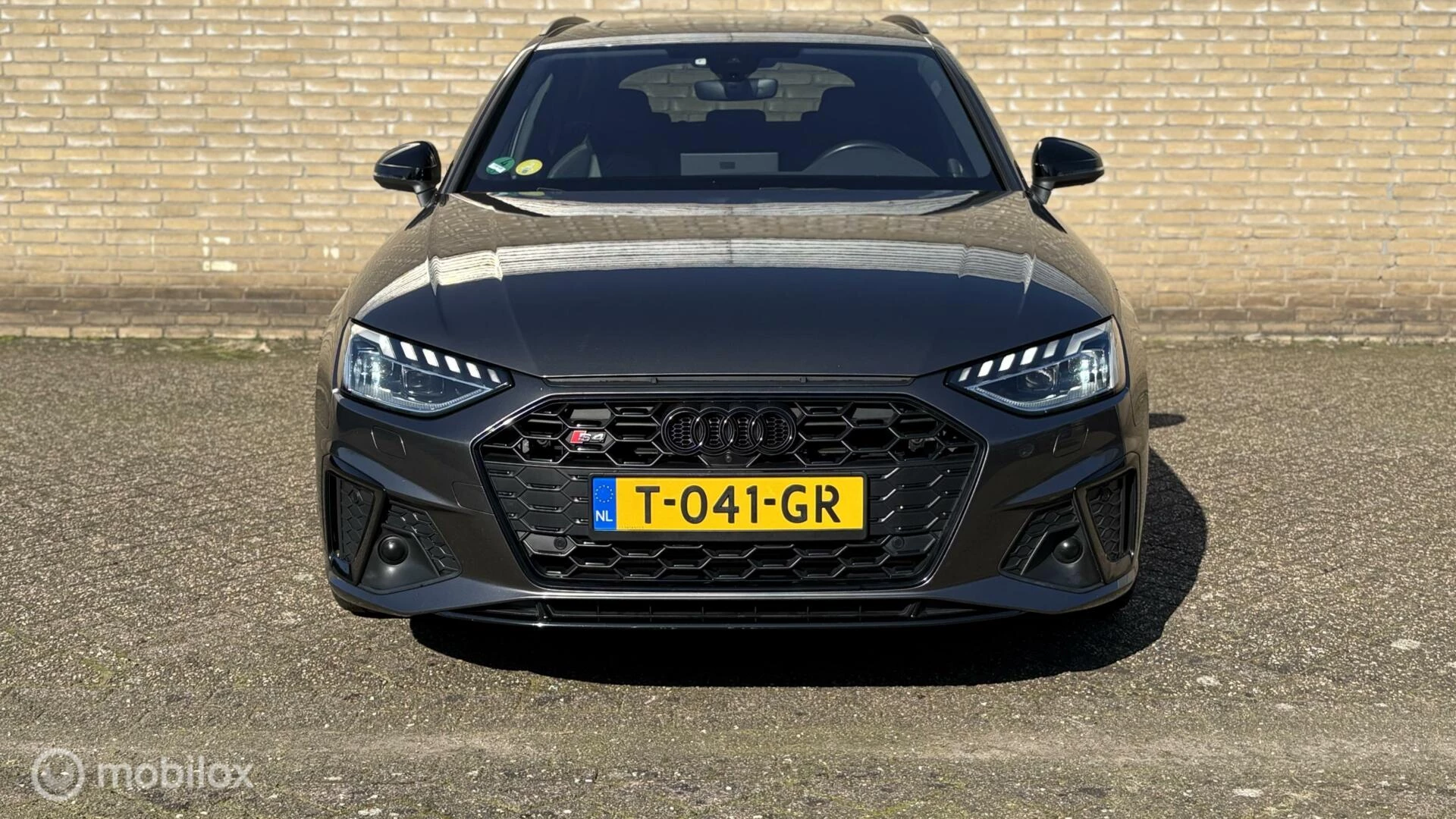 Hoofdafbeelding Audi S4