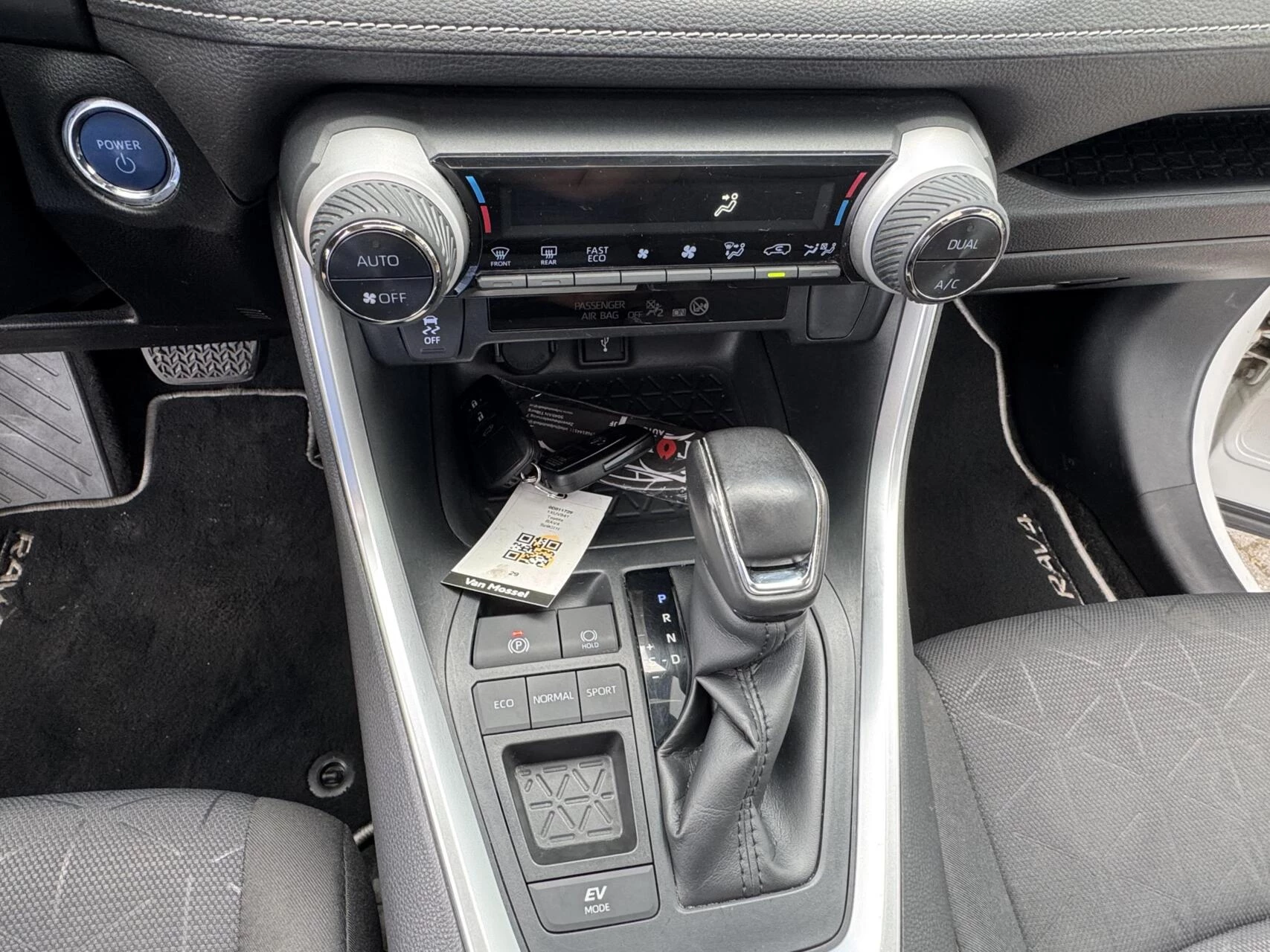 Hoofdafbeelding Toyota RAV4