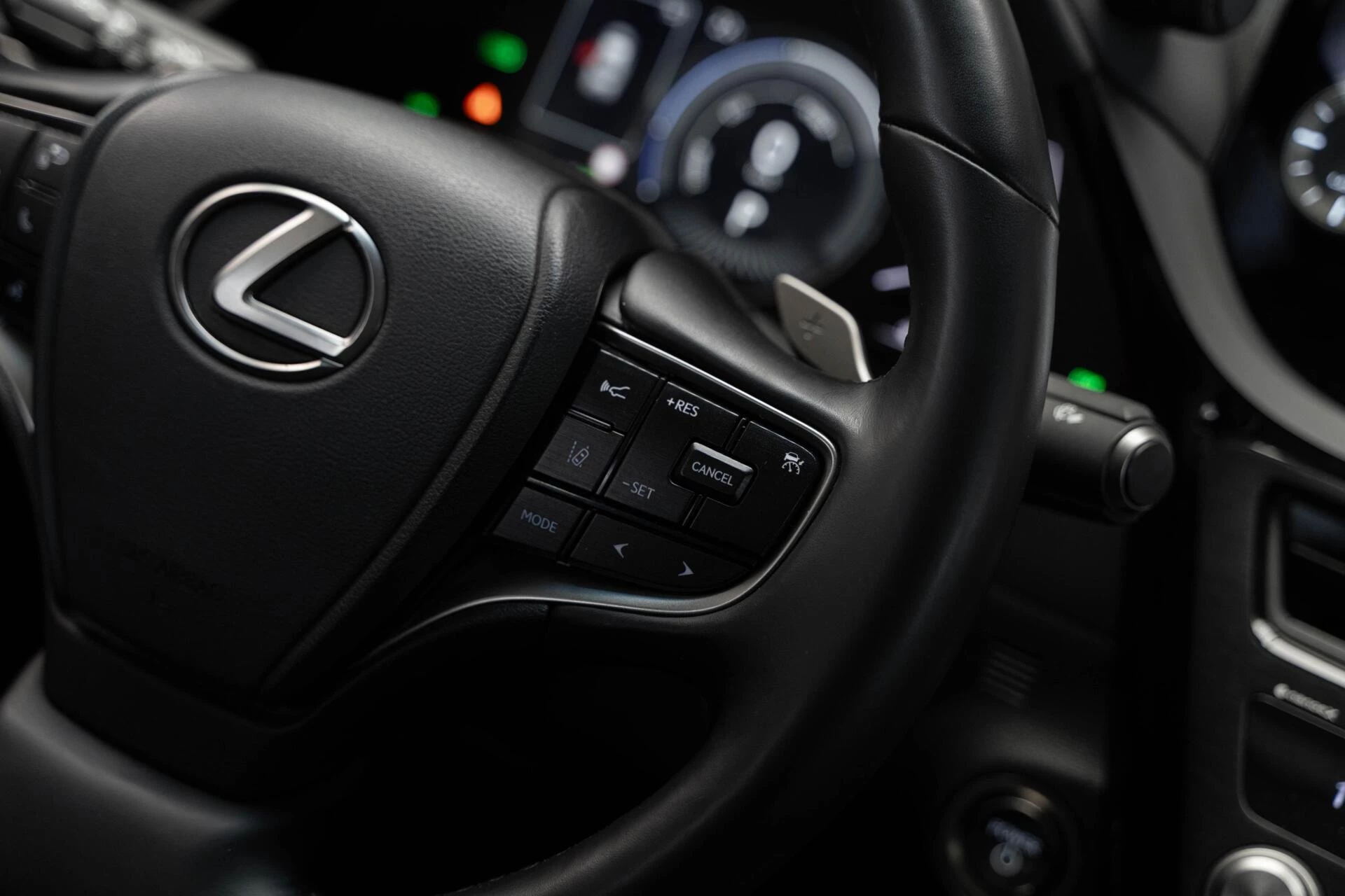 Hoofdafbeelding Lexus ES