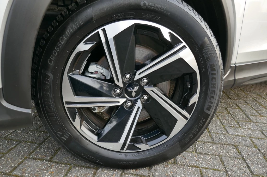 Hoofdafbeelding Mitsubishi Eclipse Cross