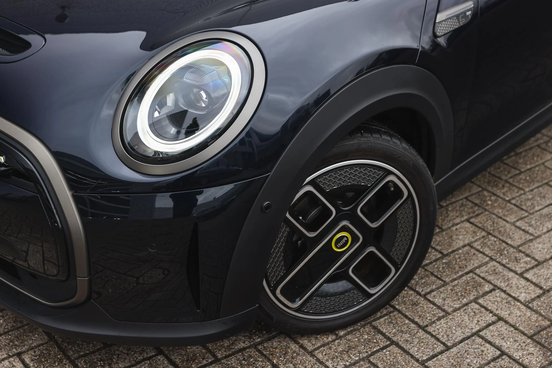 Hoofdafbeelding MINI Cabrio