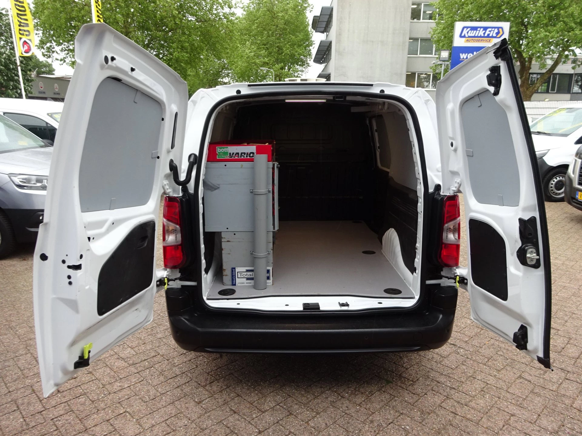 Hoofdafbeelding Opel Combo