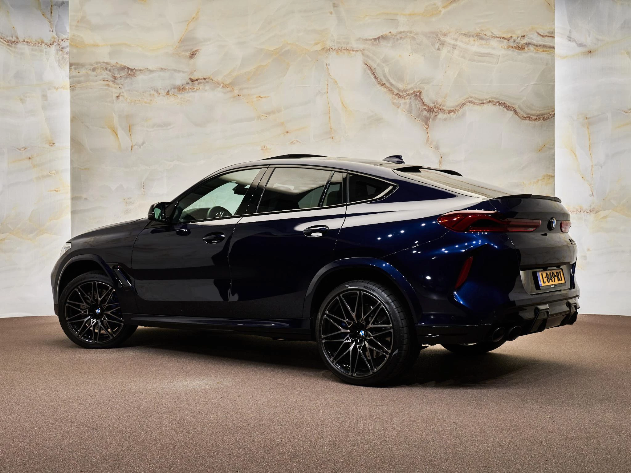 Hoofdafbeelding BMW X6