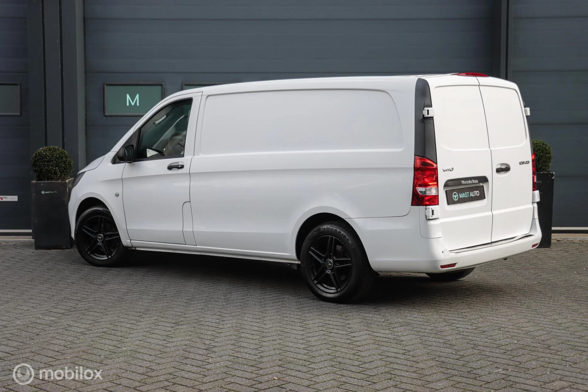 Hoofdafbeelding Mercedes-Benz Vito