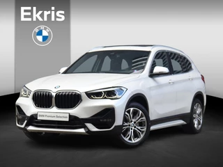 BMW X1 sDrive20i | High Executive | Sport Line | Panodak | Head-Up | Comfort Access | Parking Pack | Sportstoelen | Verwarmd Stuurwiel | 18'' LMV