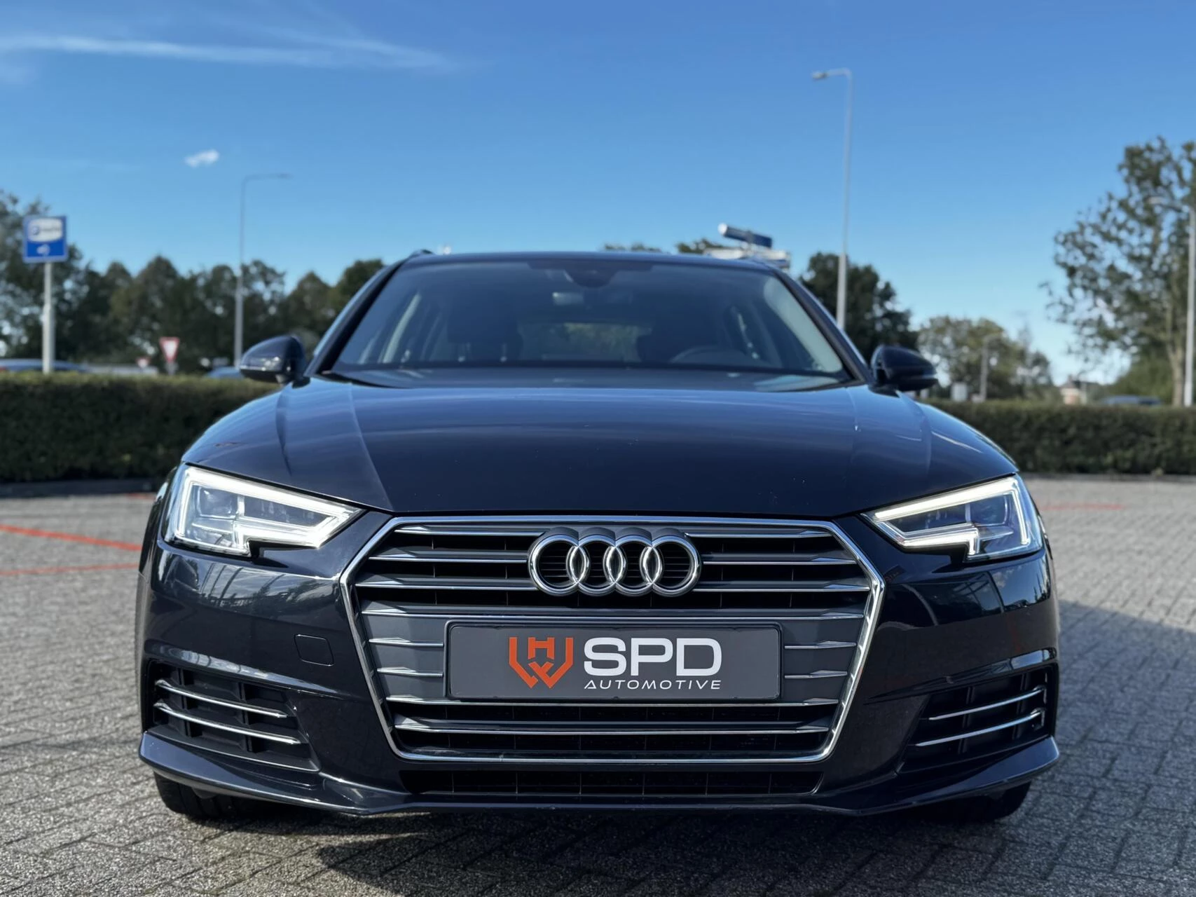 Hoofdafbeelding Audi A4