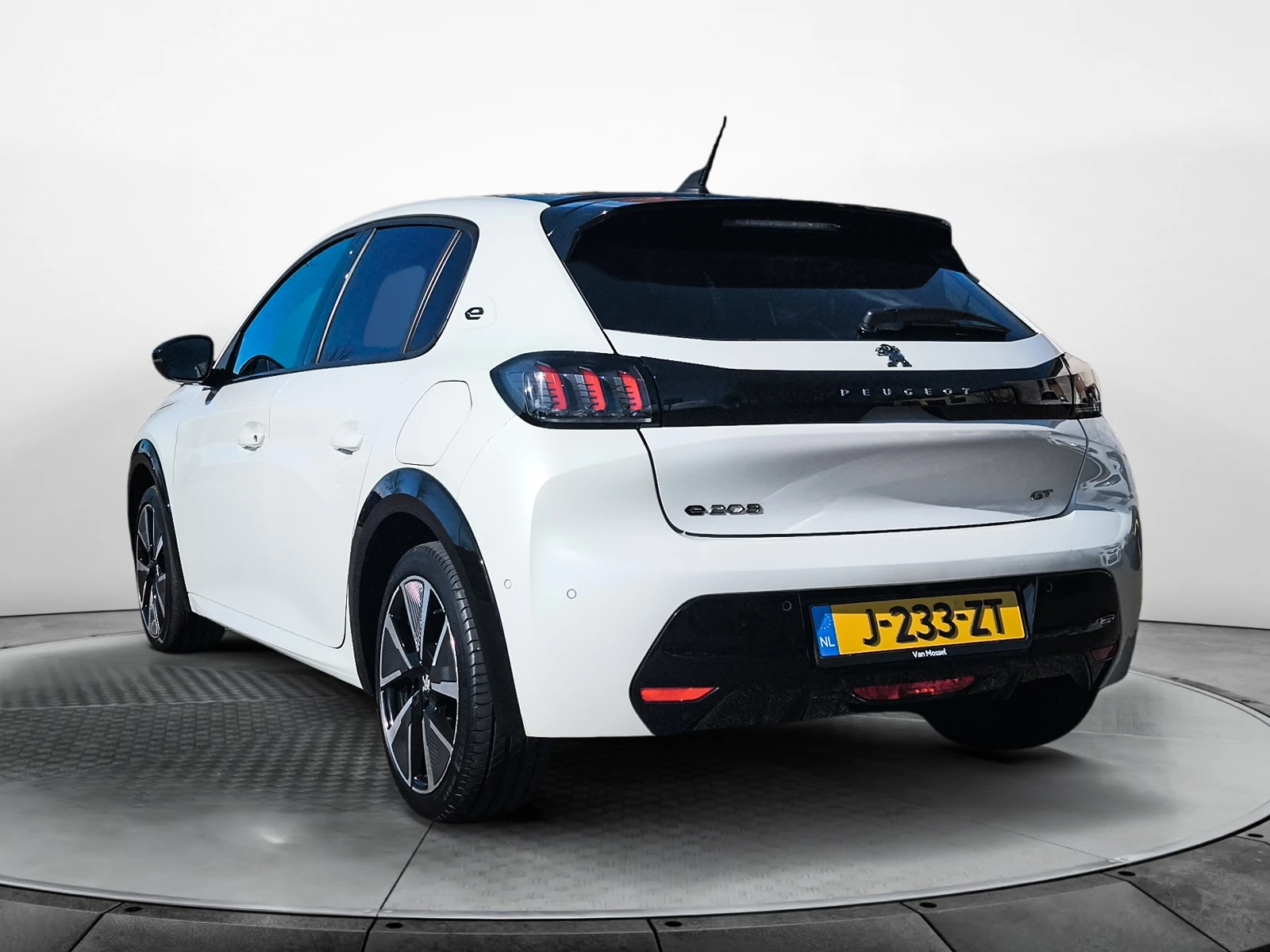Hoofdafbeelding Peugeot e-208