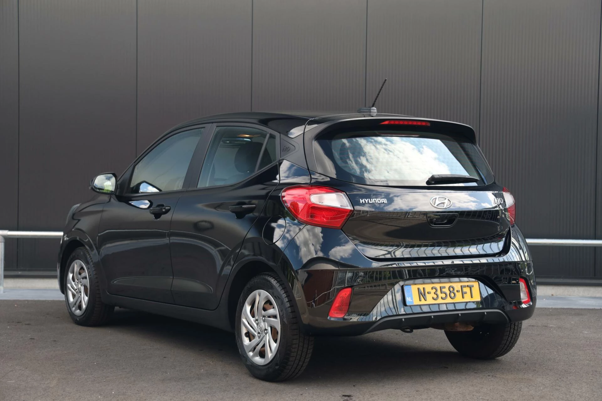 Hoofdafbeelding Hyundai i10