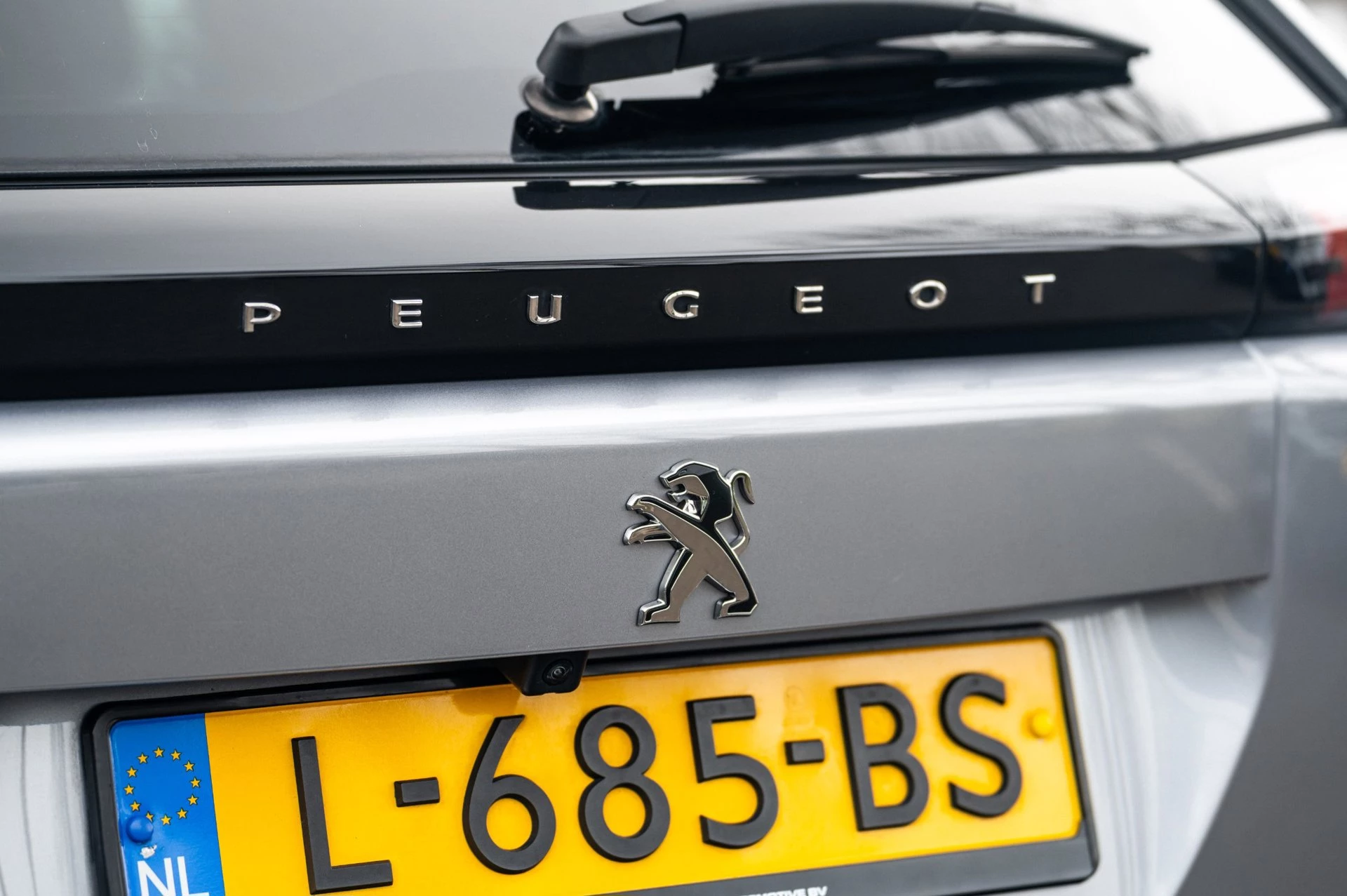 Hoofdafbeelding Peugeot e-2008