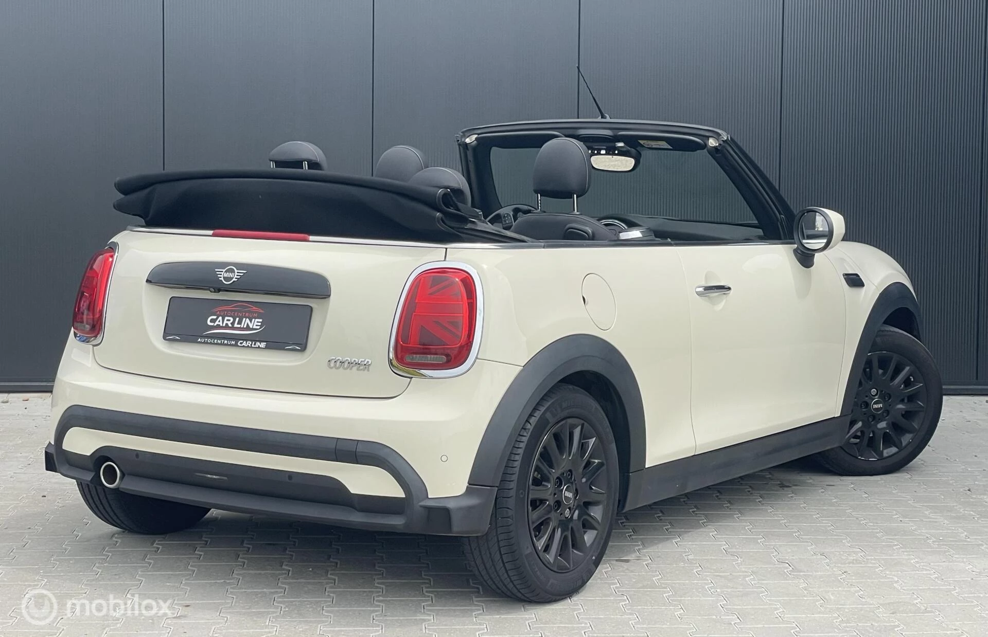 Hoofdafbeelding MINI Cooper Cabrio