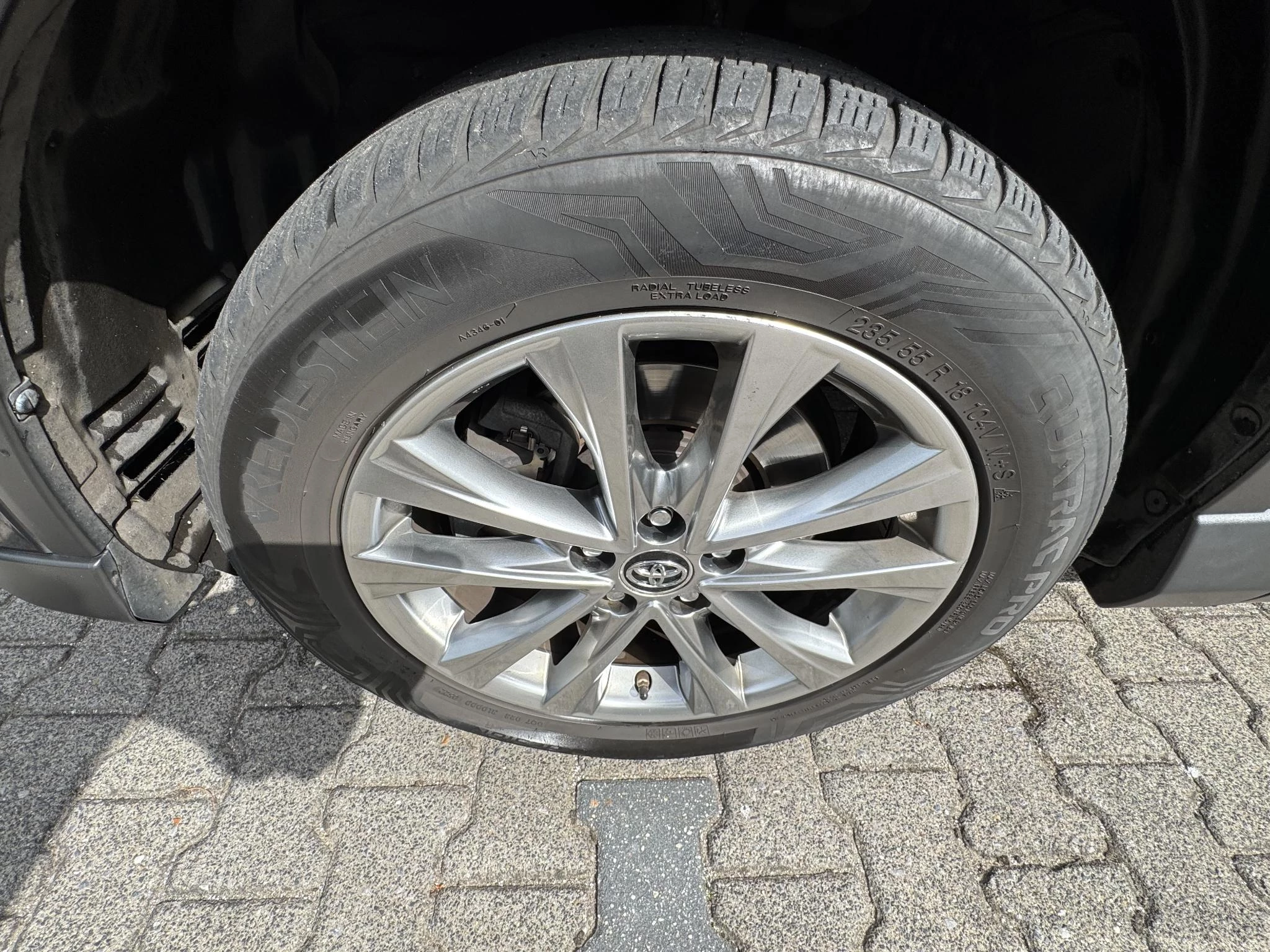 Hoofdafbeelding Toyota RAV4