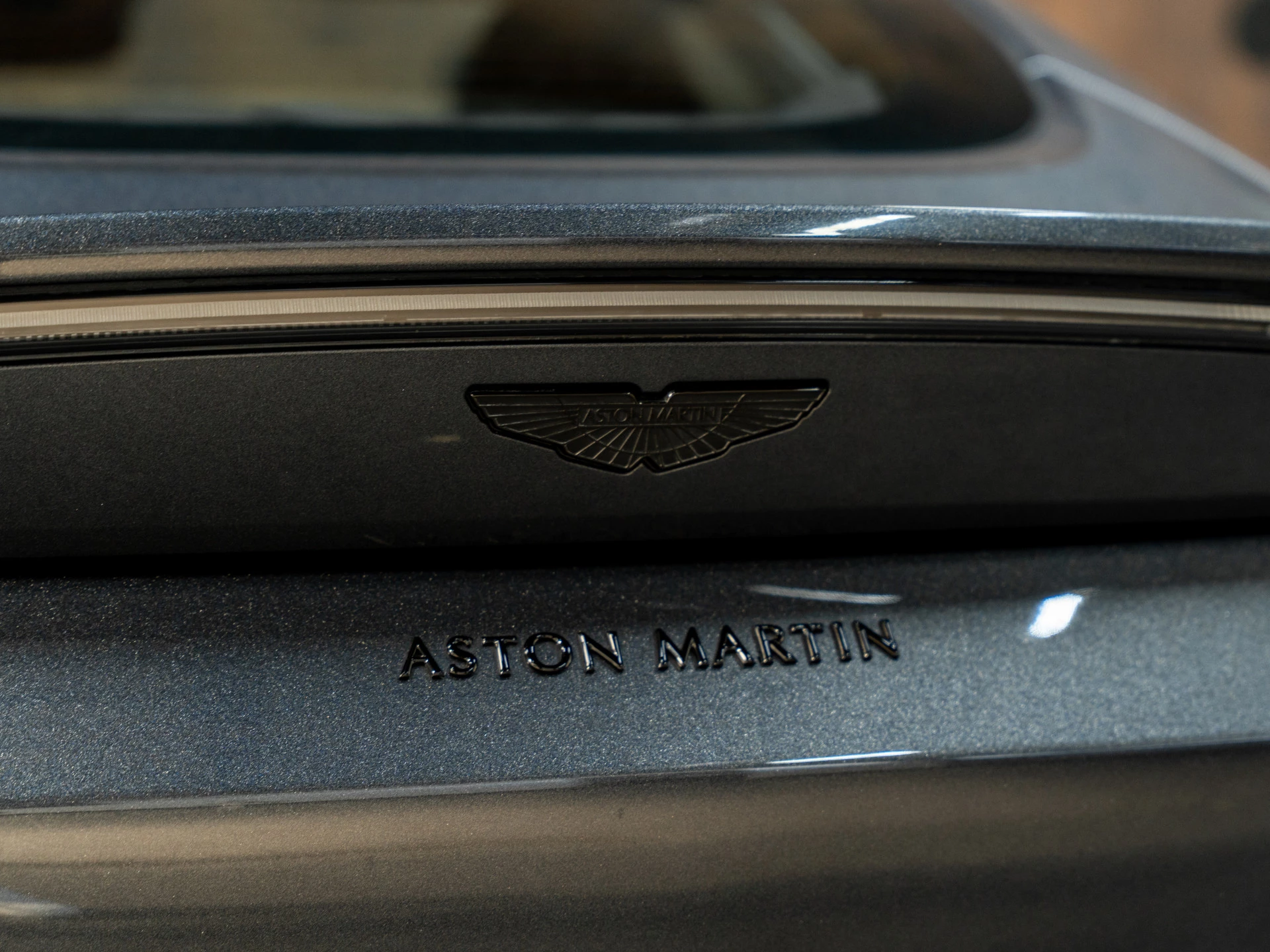 Hoofdafbeelding Aston Martin V8 Vantage