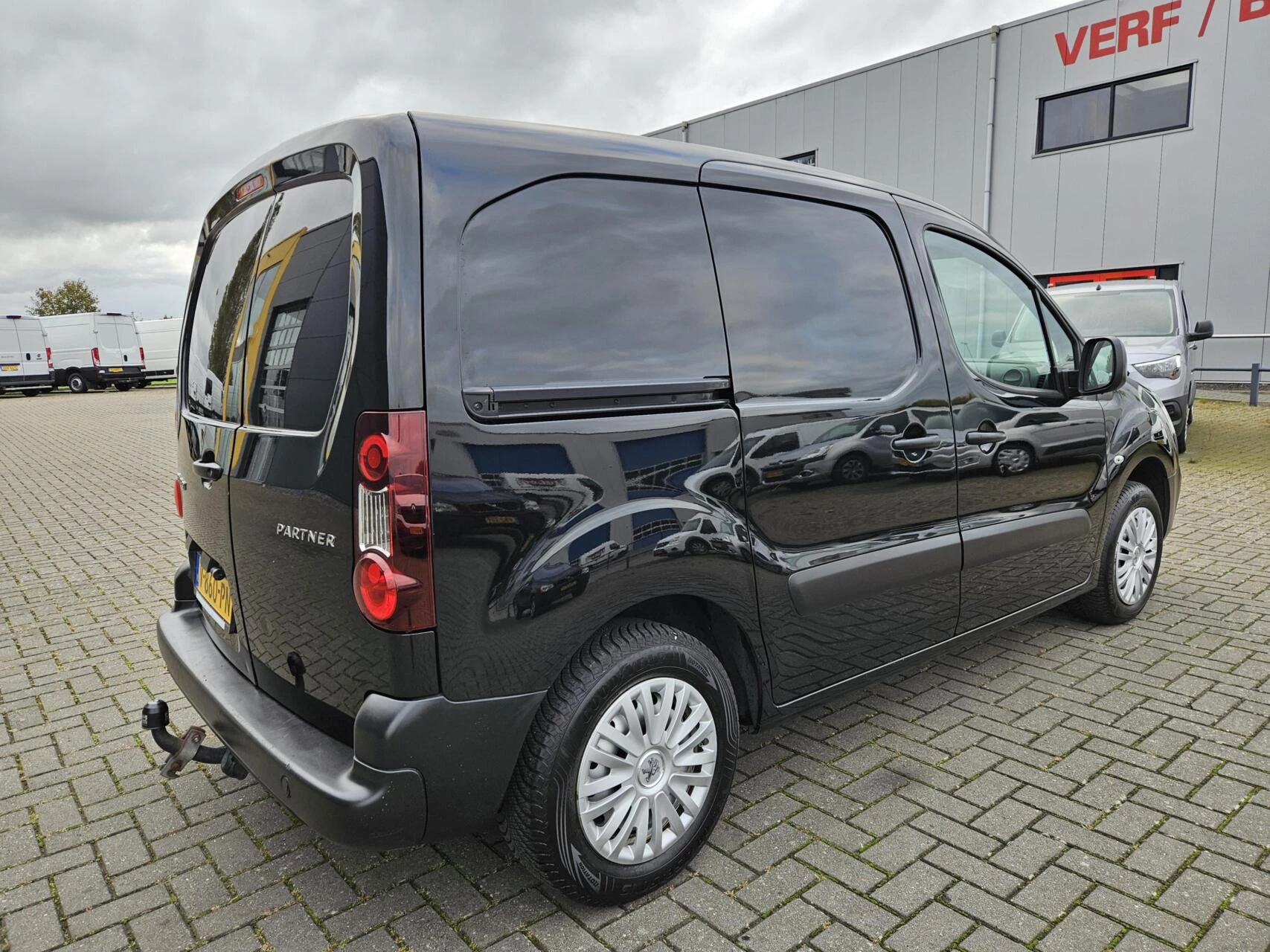 Hoofdafbeelding Peugeot Partner