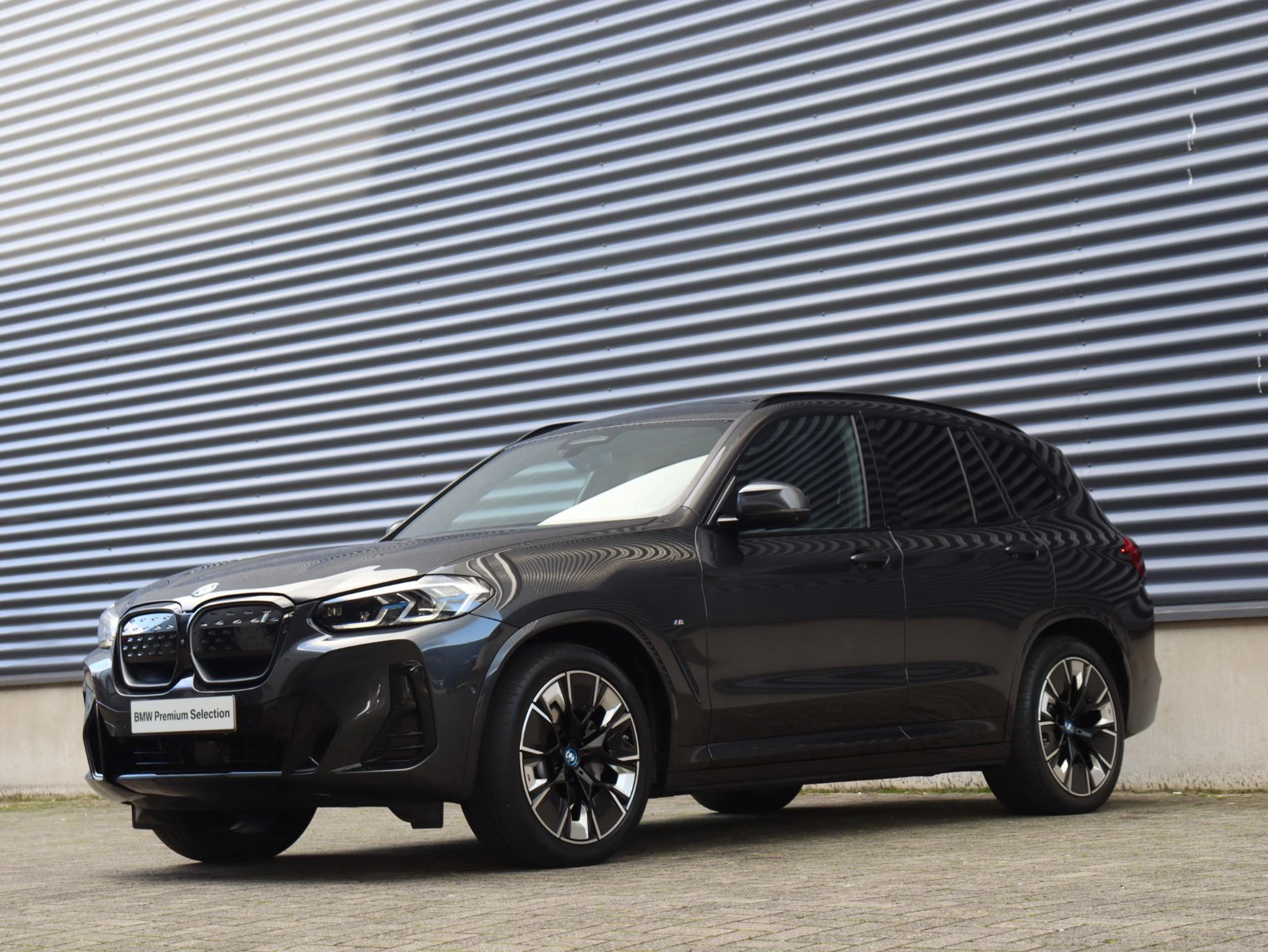 Hoofdafbeelding BMW iX3