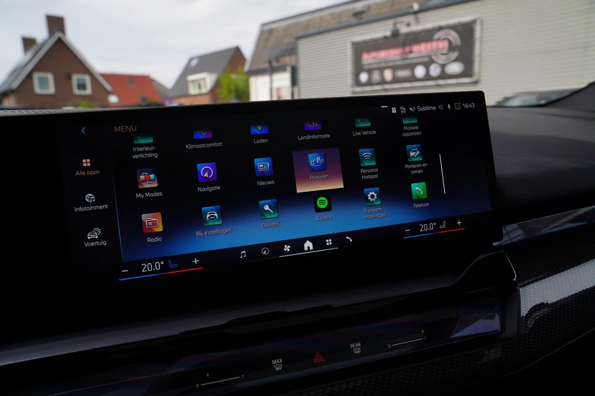 Hoofdafbeelding BMW i5