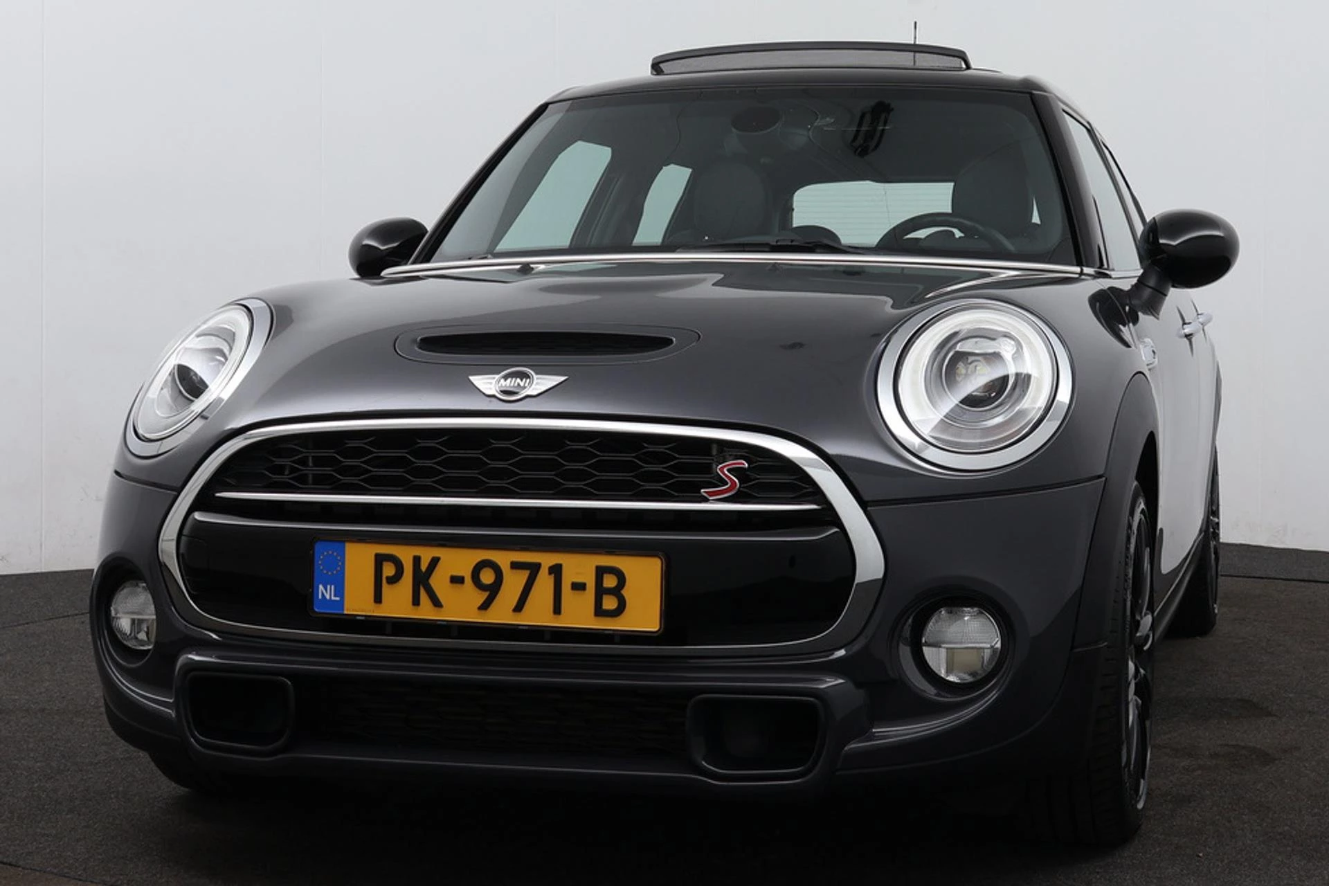 Hoofdafbeelding MINI Cooper S