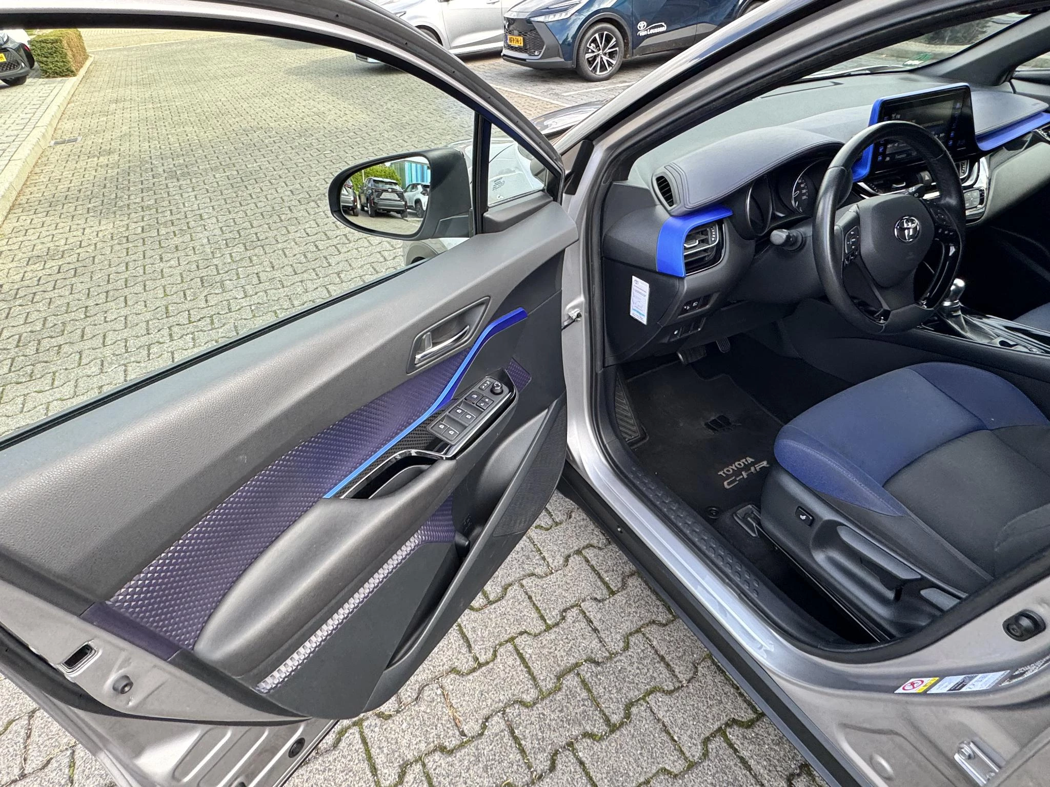 Hoofdafbeelding Toyota C-HR