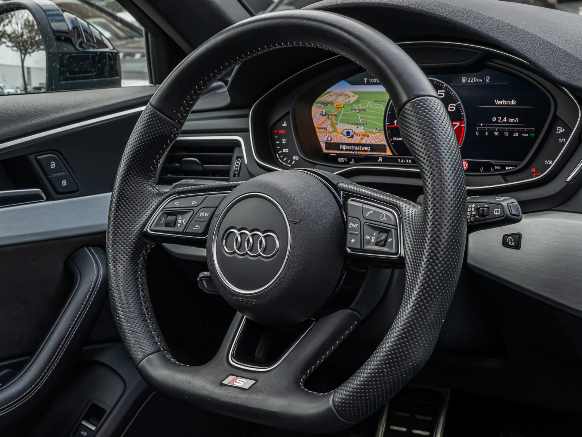 Hoofdafbeelding Audi A4